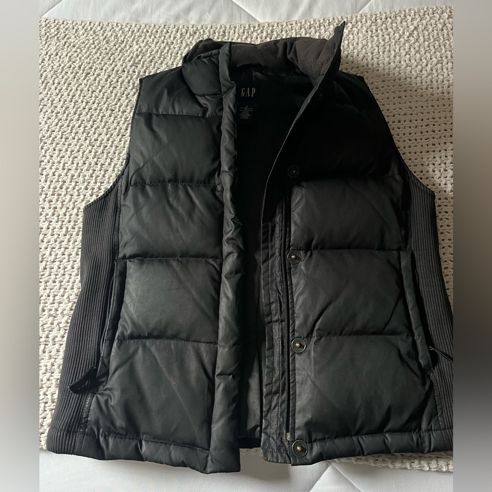 GAP Vest